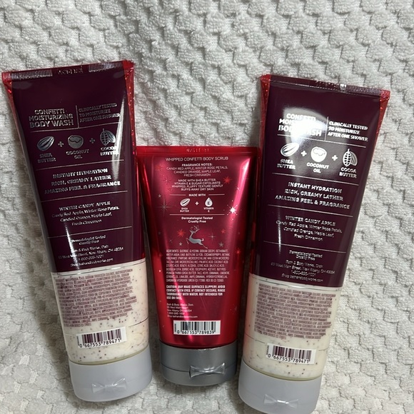 Bath and Body Works Winter Candy Apple Body Wash - Picture 2 of 3